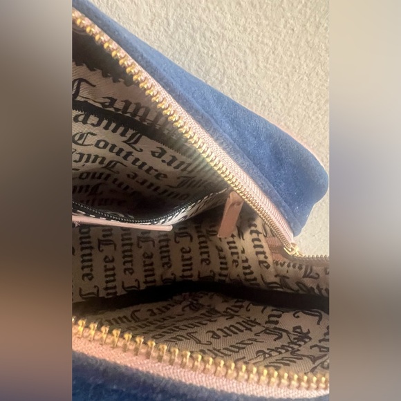 Juicy Couture Retro Vibe Crossbody Bag – - Picture 6 of 8